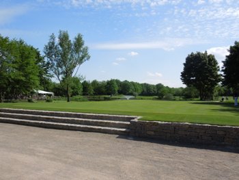 Puttinggrün Abschlag 1 der 18-Loch-Anlage